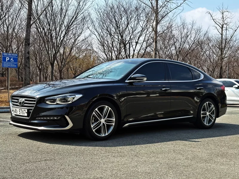 Hyundai Grandeur