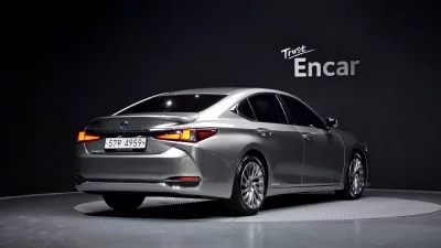 Lexus ES300h