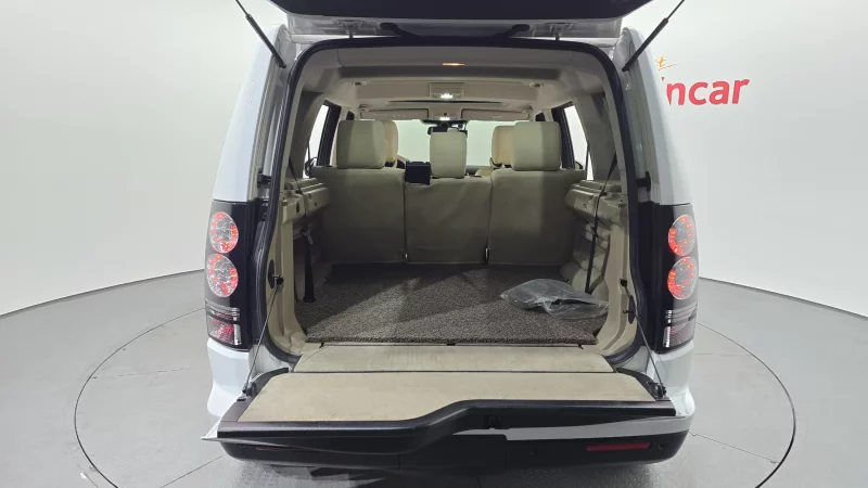 Land Rover DISCOVERY