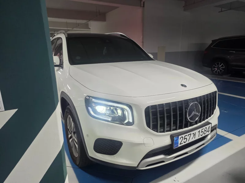 Mercedes-Benz GLB-Class