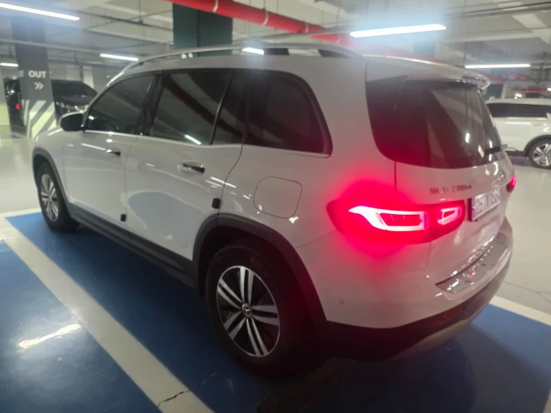 Mercedes-Benz GLB-Class