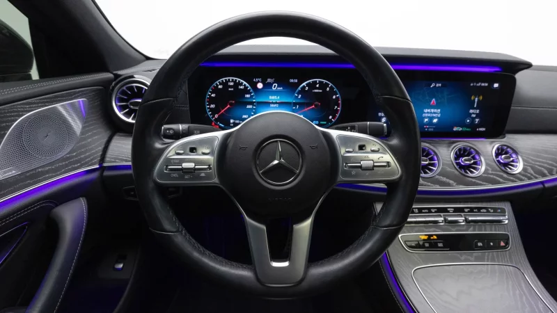 Mercedes-Benz CLS-Class
