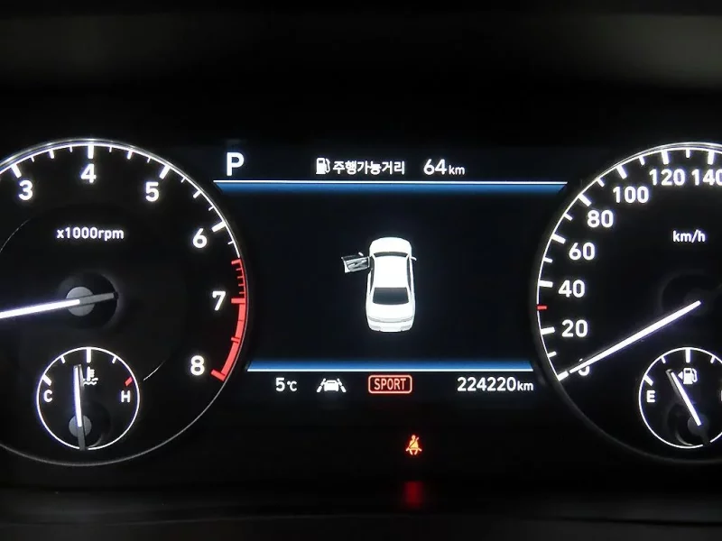 Genesis G90