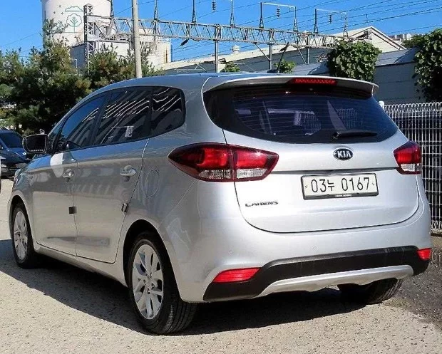 Kia Carens