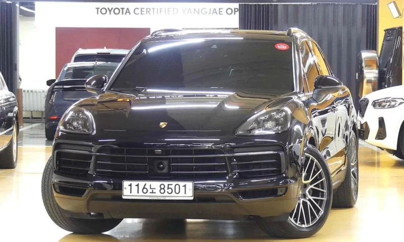 Porsche CAYENNE