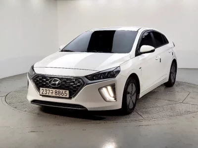 Hyundai Ioniq