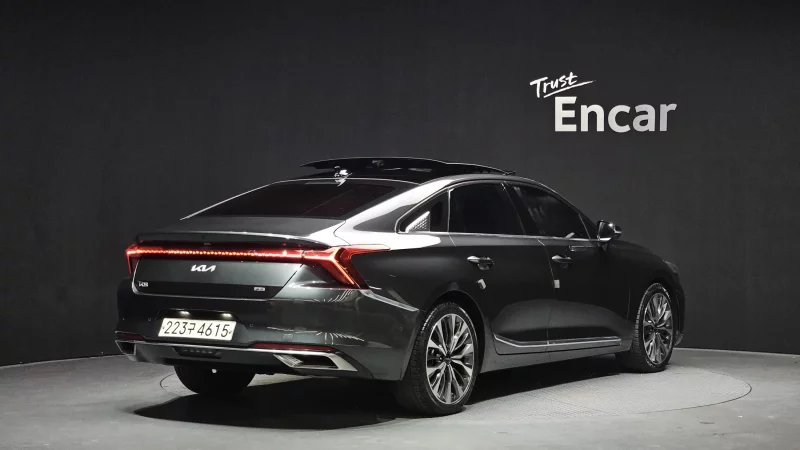 Kia K8