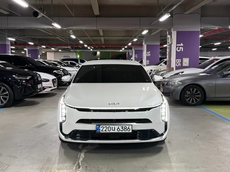 Kia K8