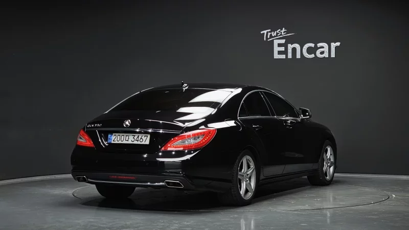 Mercedes-Benz CLS-Class