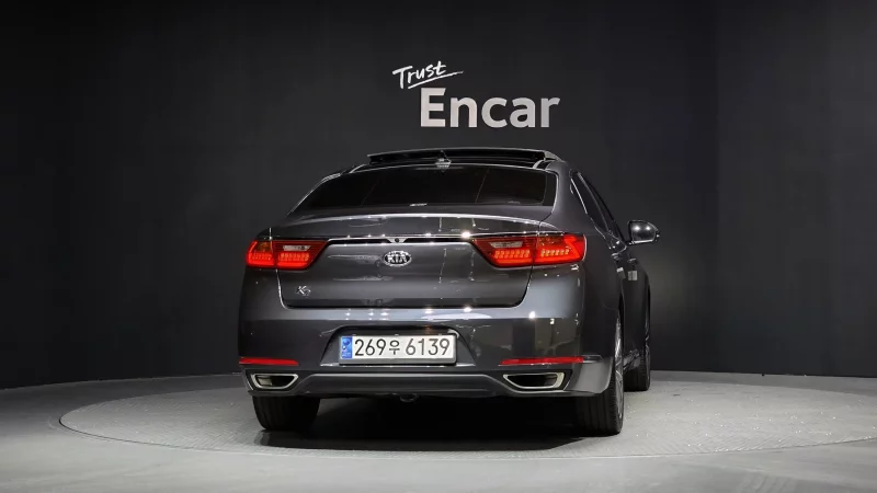 Kia K7