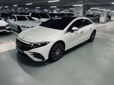 Mercedes-Benz EQS
