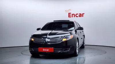 Lincoln MKS