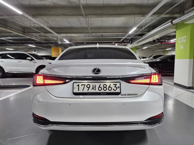 Lexus ES300h