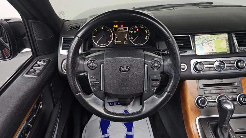 Land Rover RANGE ROVER SPORT