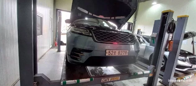 Land Rover RANGE ROVER VELAR