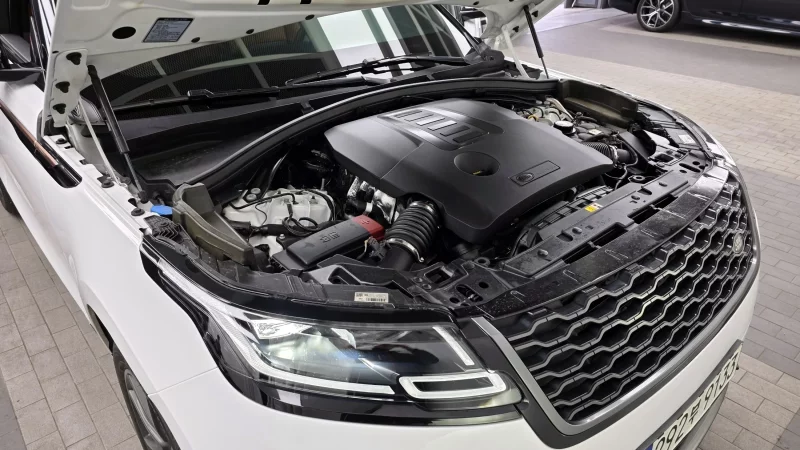 Land Rover RANGE ROVER VELAR