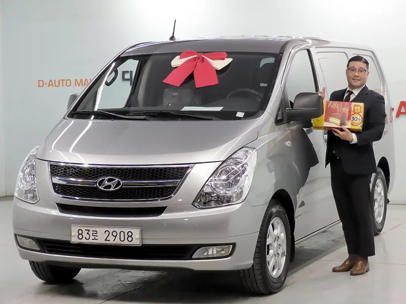 Hyundai Starex