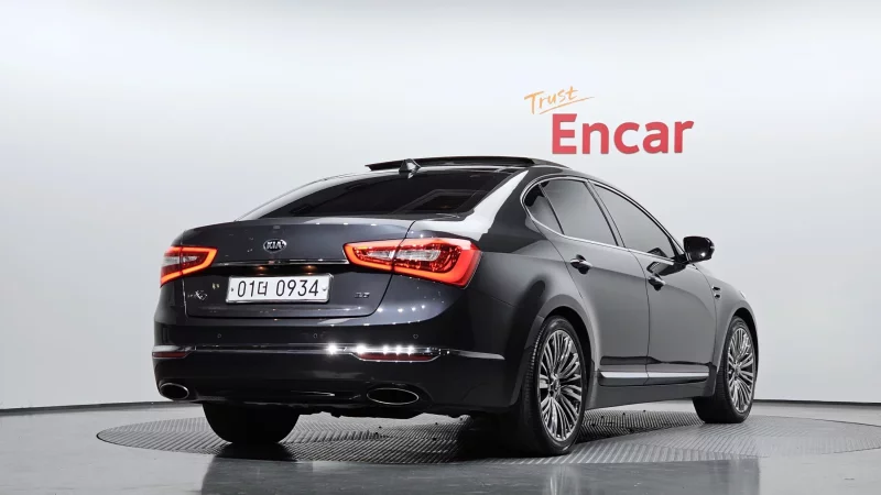 Kia K7