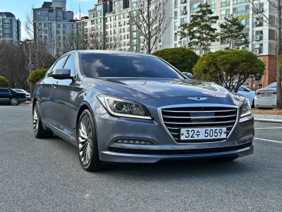 Hyundai Genesis