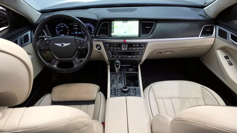 Hyundai Genesis