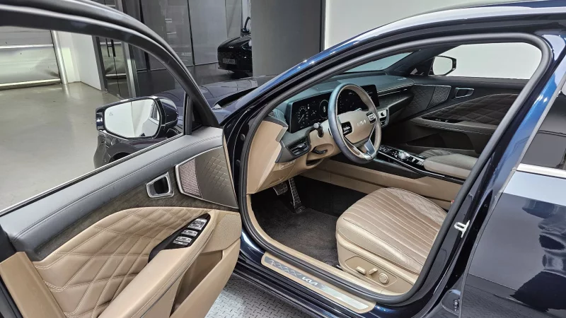 Kia K8