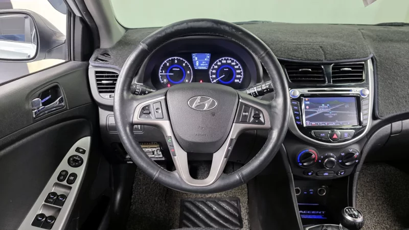 Hyundai Accent
