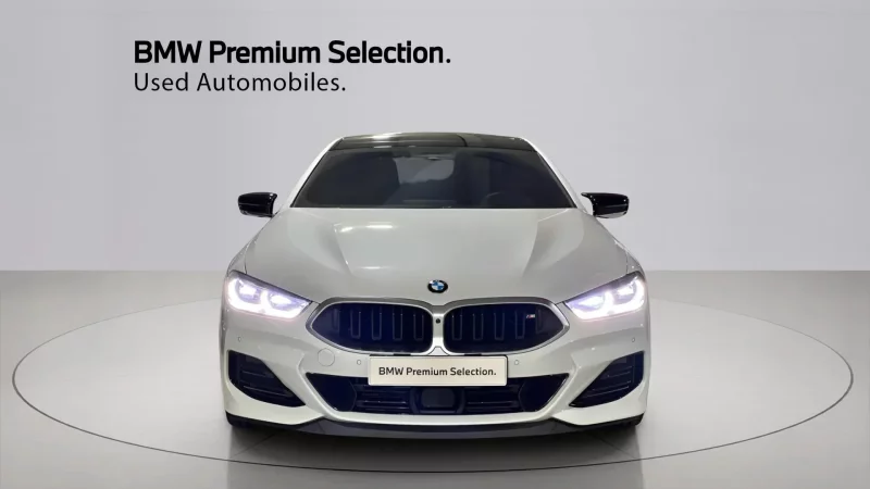 BMW 8-Series