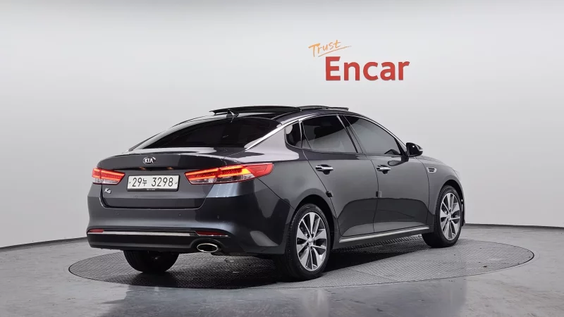 Kia K5