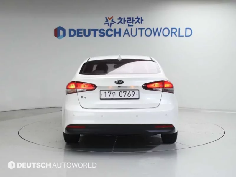 Kia K3