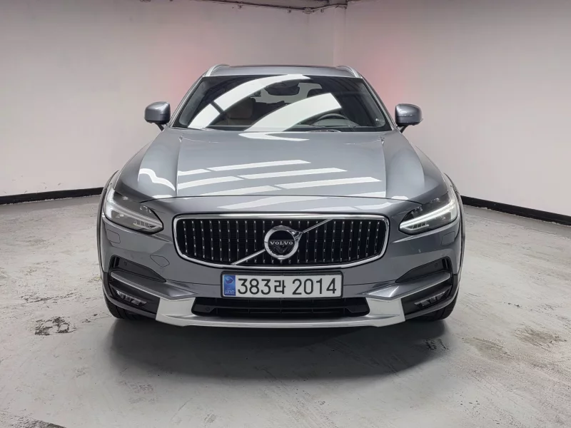 Volvo V90