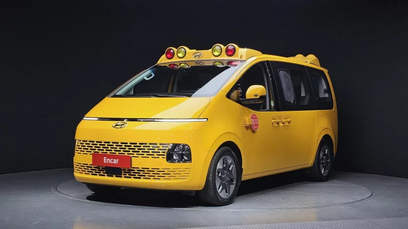 Hyundai Staria