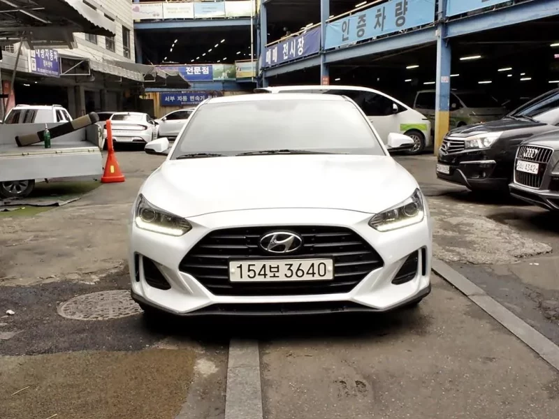 Hyundai Veloster