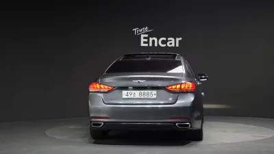 Hyundai Genesis