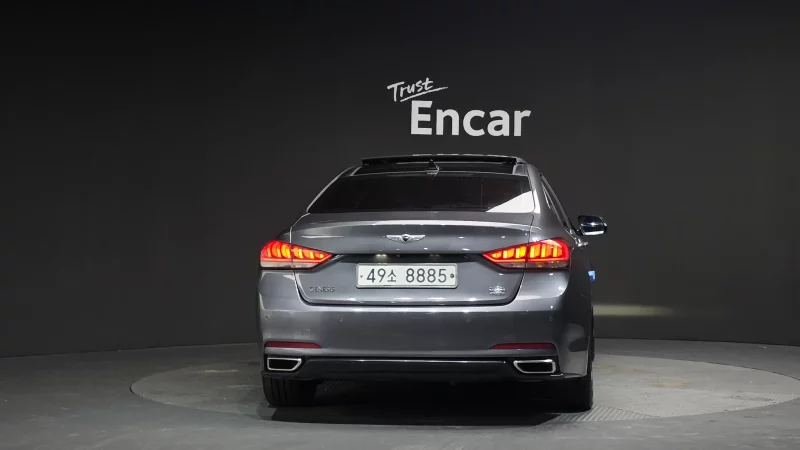 Hyundai Genesis