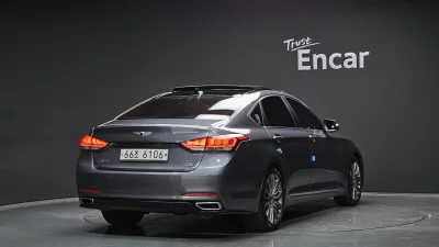 Hyundai Genesis