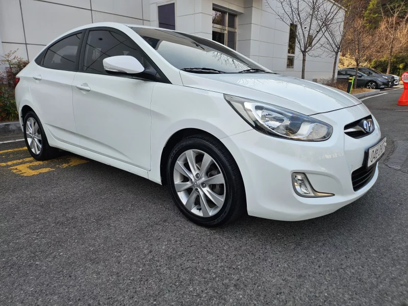Hyundai Accent