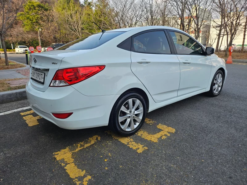 Hyundai Accent