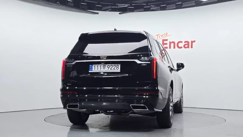 Cadillac XT6
