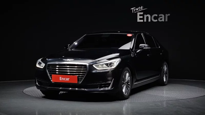 Genesis EQ900