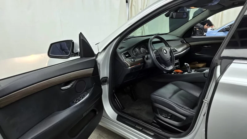 BMW 5-Series Gran Turismo