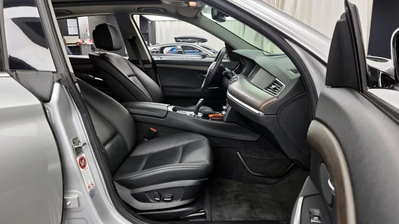 BMW 5-Series Gran Turismo