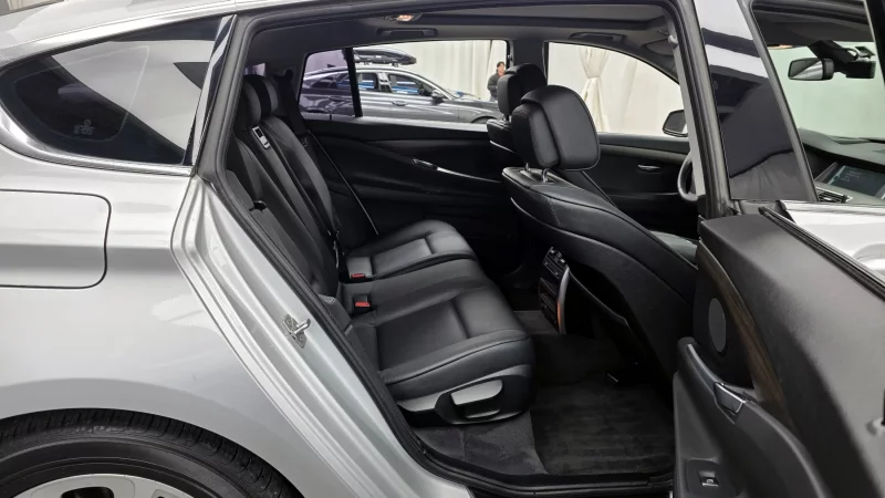 BMW 5-Series Gran Turismo