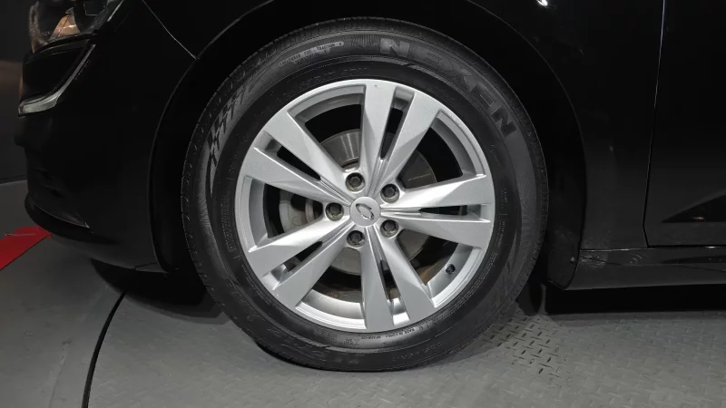Renault Samsung SM6