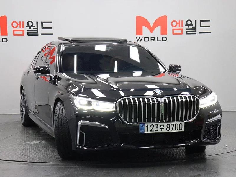 BMW 7-Series