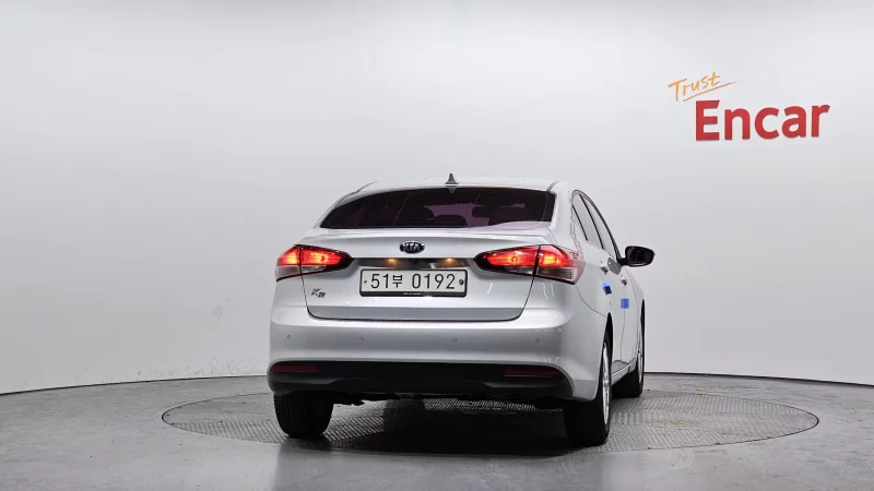 Kia K3