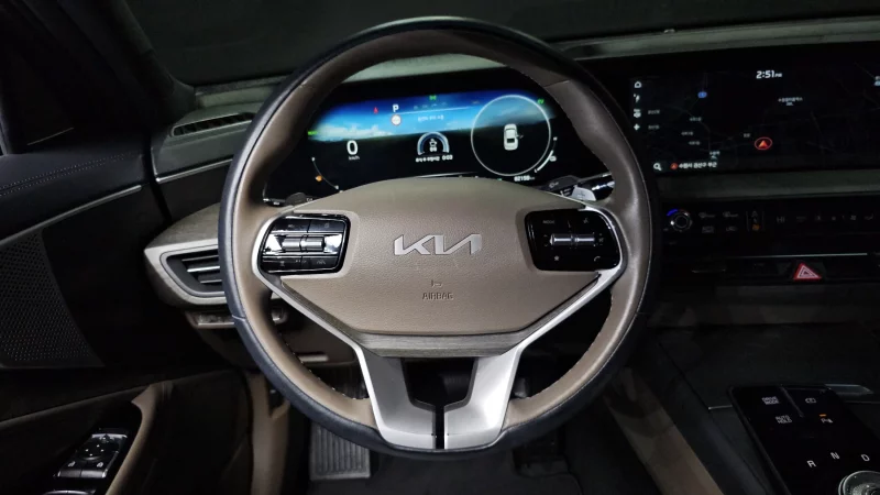 Kia K8