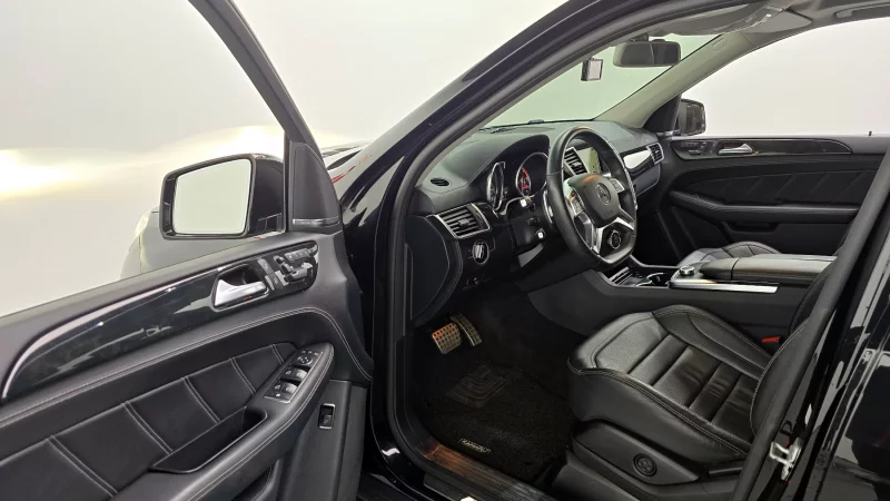 Mercedes-Benz M-class