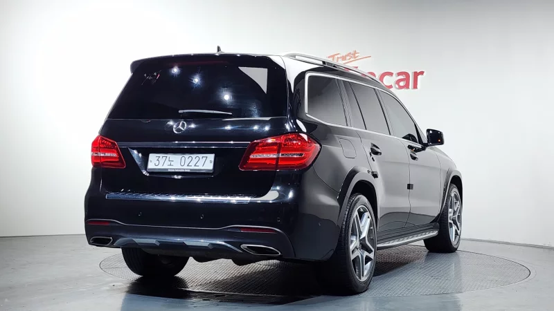 Mercedes-Benz GLS-Class