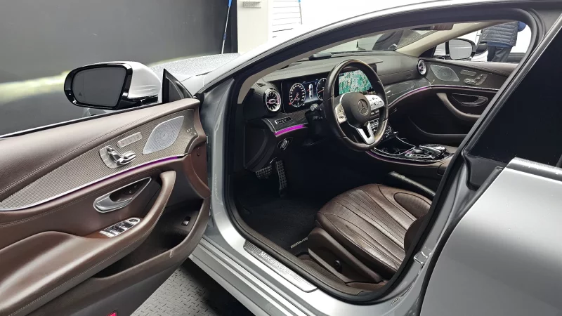 Mercedes-Benz CLS-Class