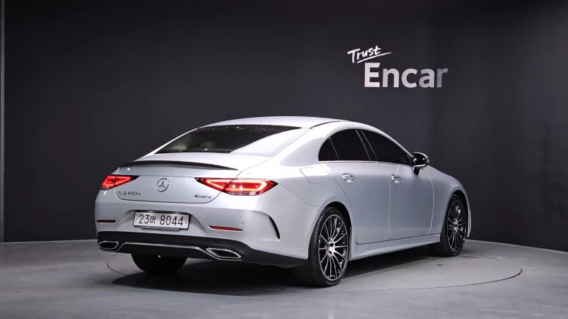 Mercedes-Benz CLS-Class